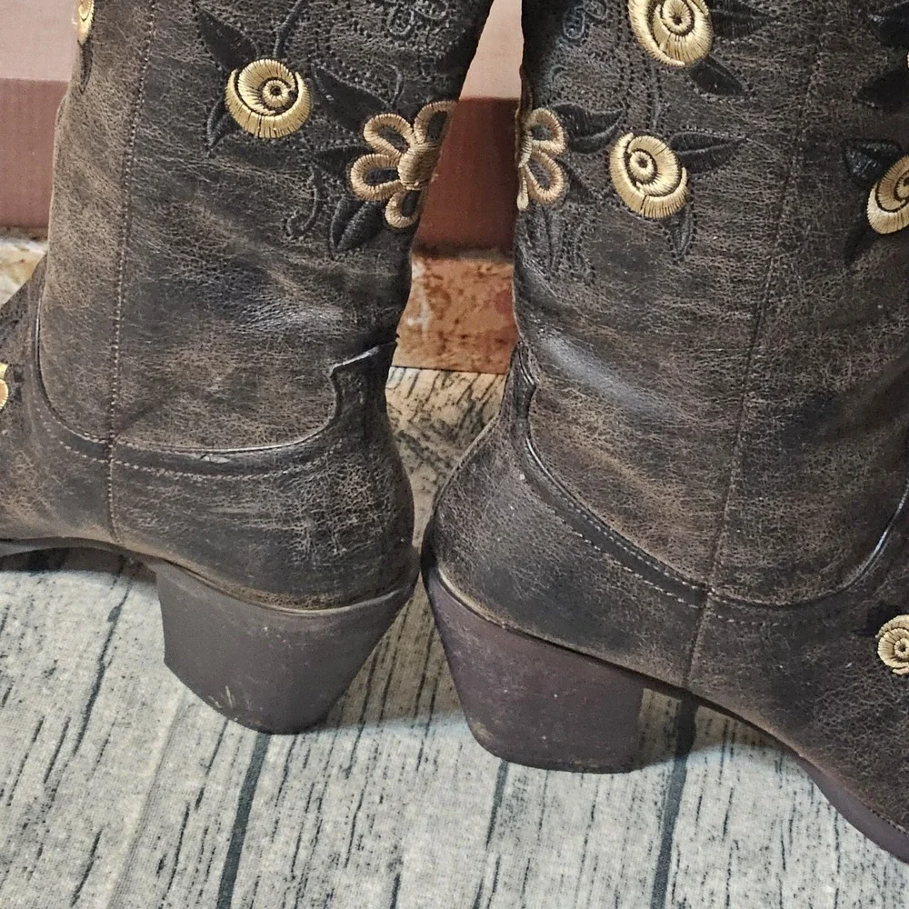 Roper‎ Rockstar 8 Ingrid Faux Leather Western Cowboy Boots Embroidered